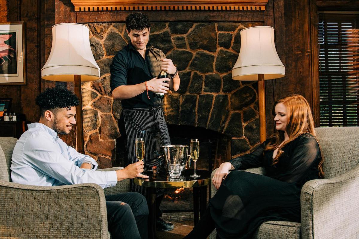 The Willcox Hotel Aiken Bagian luar foto